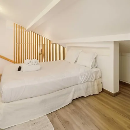 Modern Flat -1bdr 4p- شقة